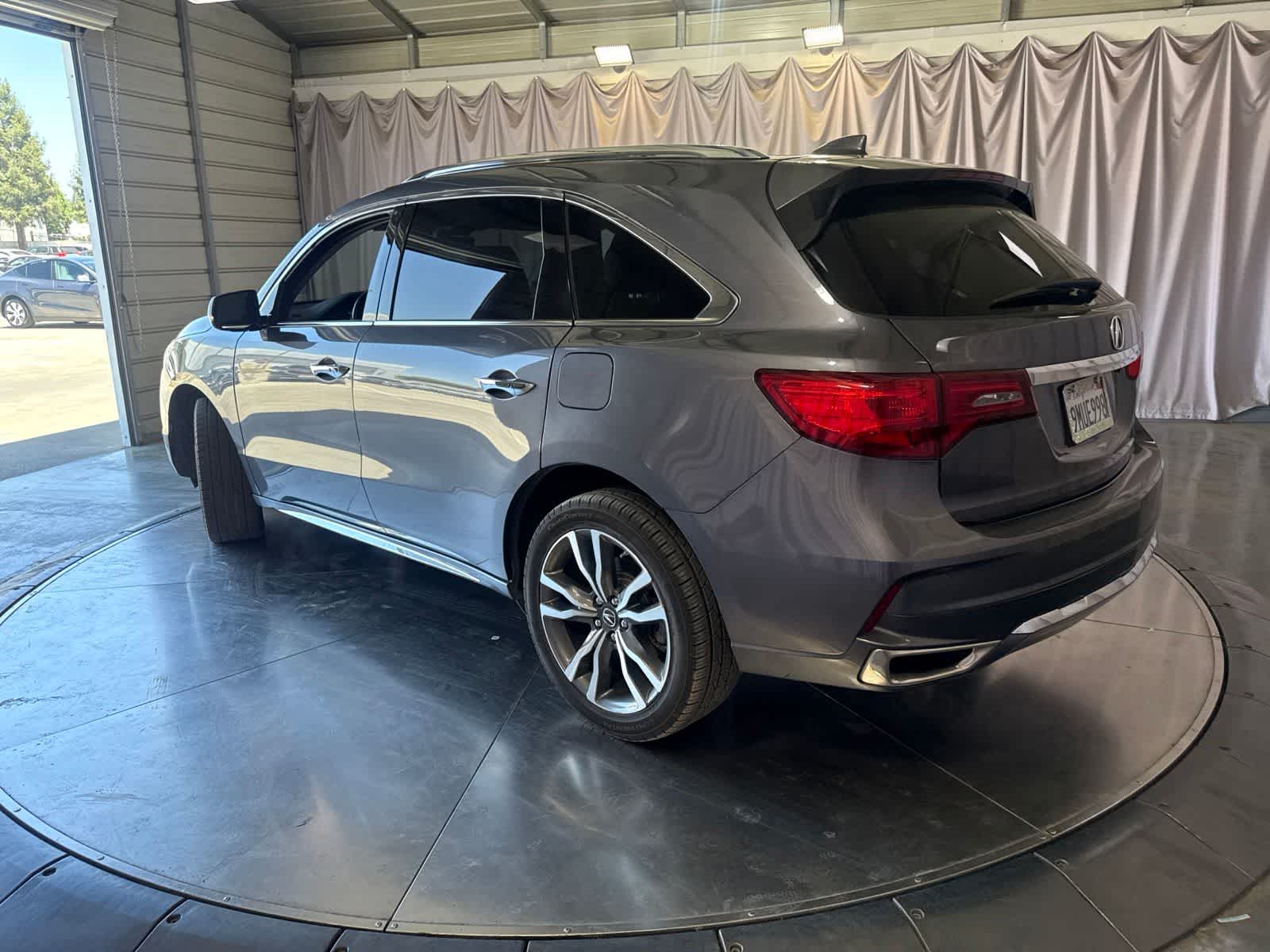 Thumbnail: 2020 Acura MDX - 6
