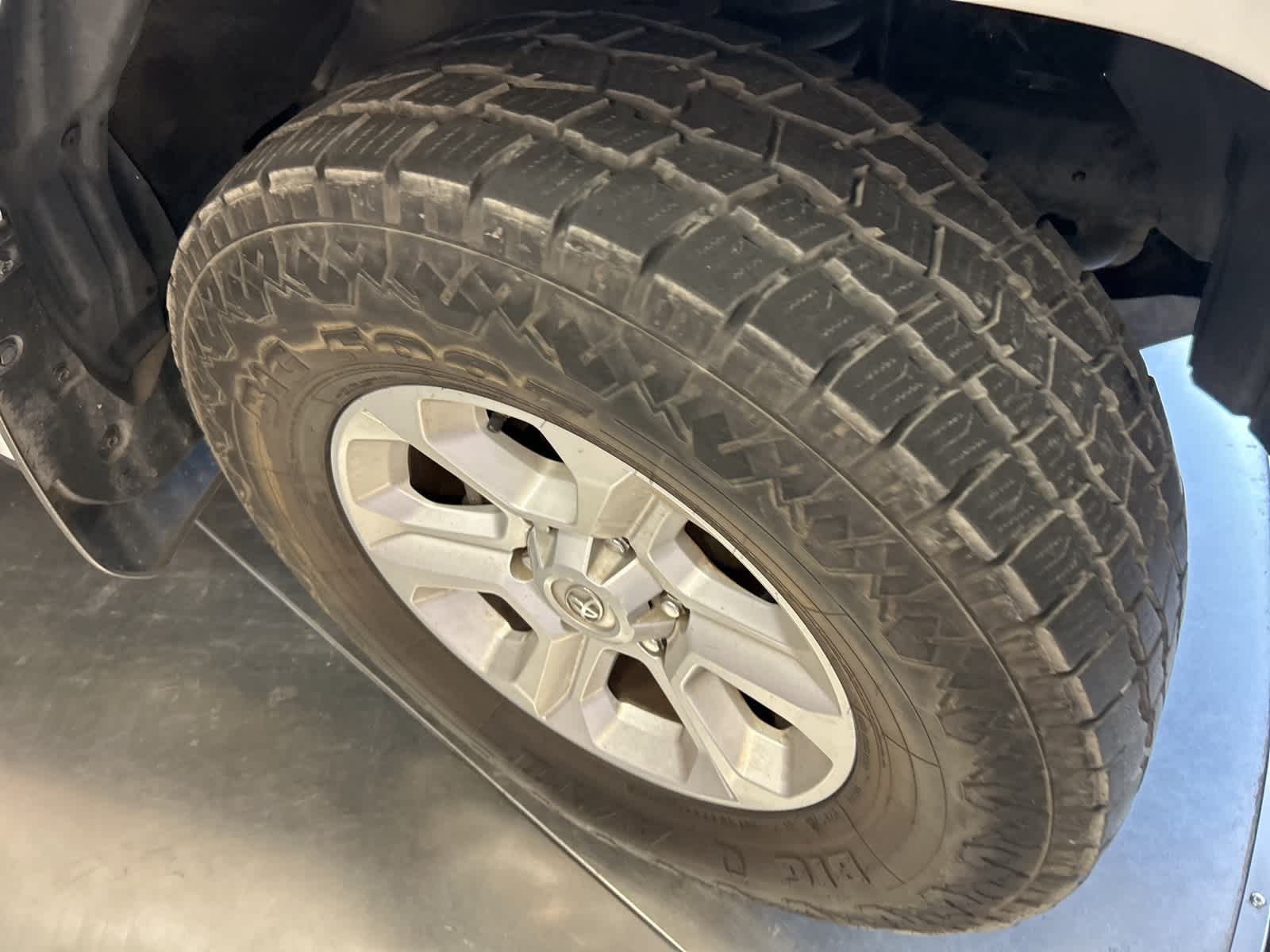 Thumbnail: 2016 Toyota 4Runner - 5
