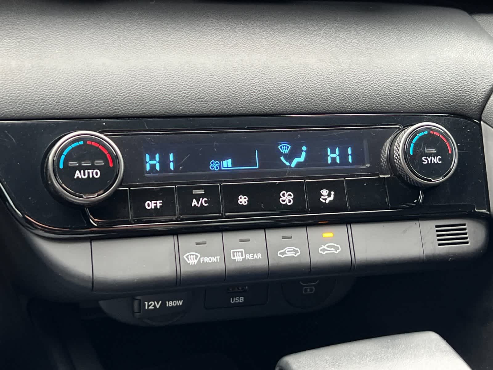 Thumbnail: 2025 Hyundai Elantra - 19