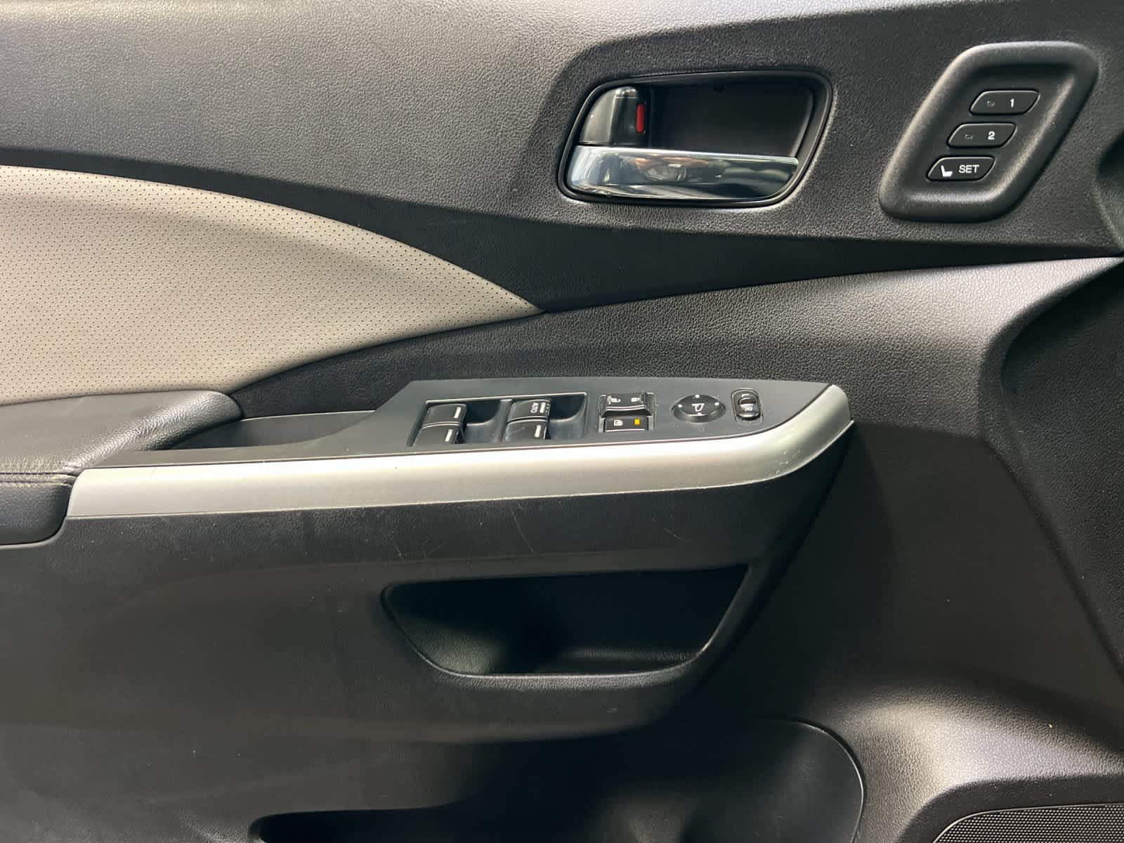 Thumbnail: 2016 Honda CR-V - 12