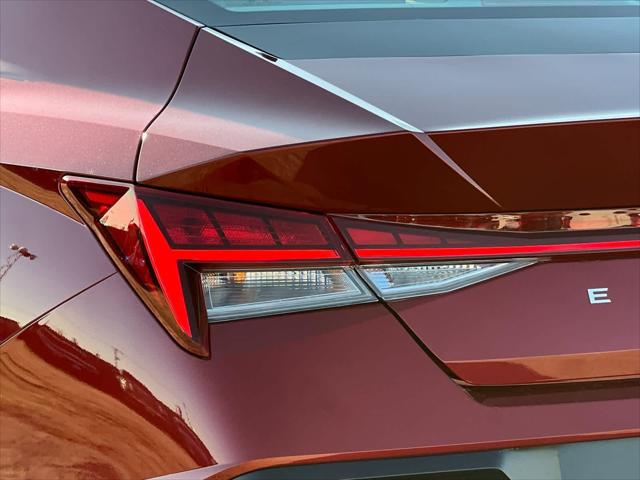 Thumbnail: 2025 Hyundai Elantra - 26