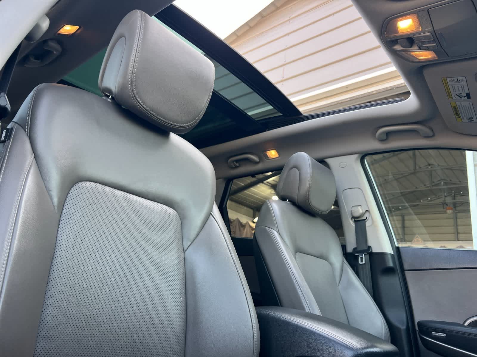 Thumbnail: 2017 Hyundai Santa Fe - 19