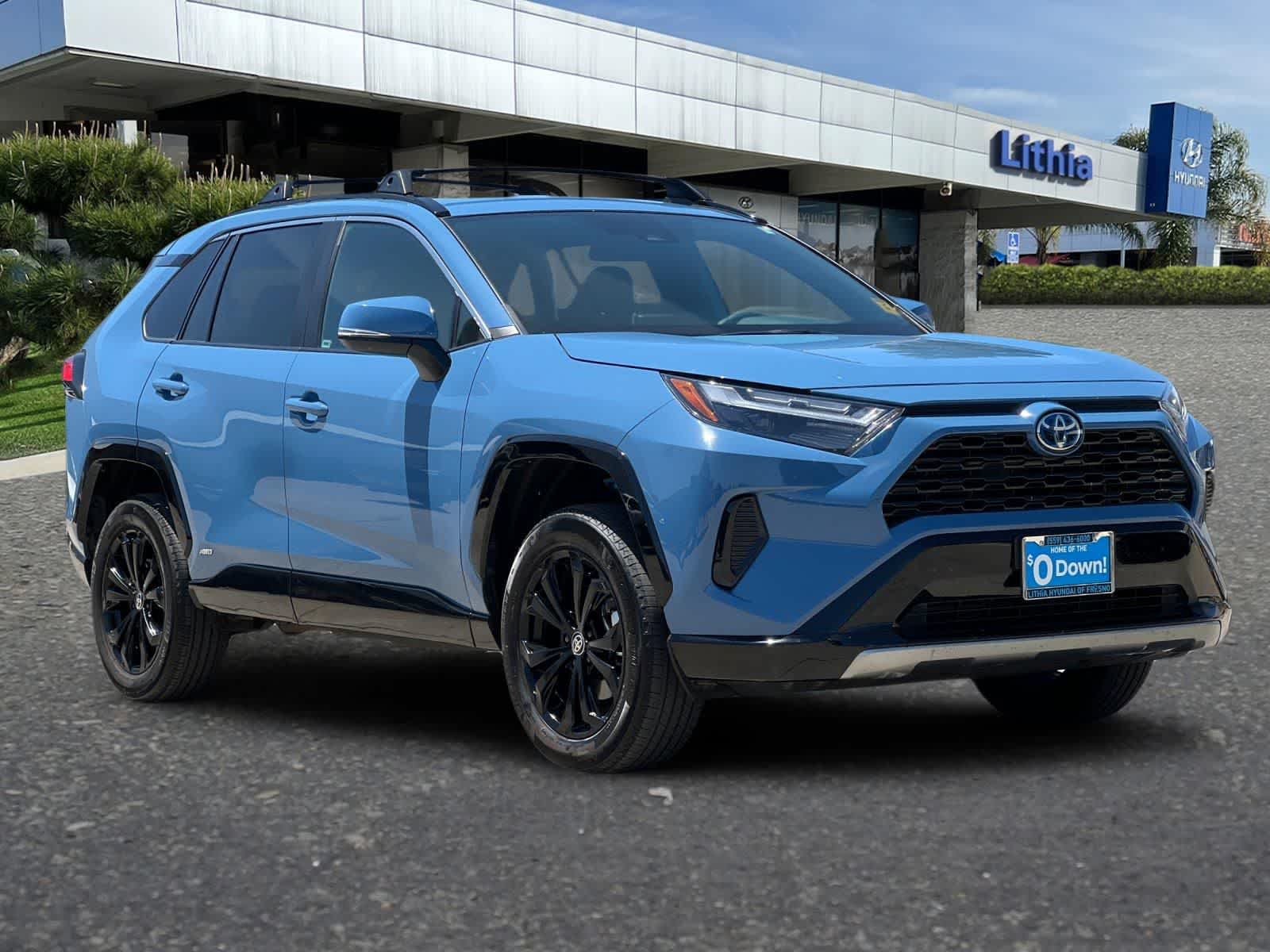 Thumbnail: 2024 Toyota RAV4 - 9