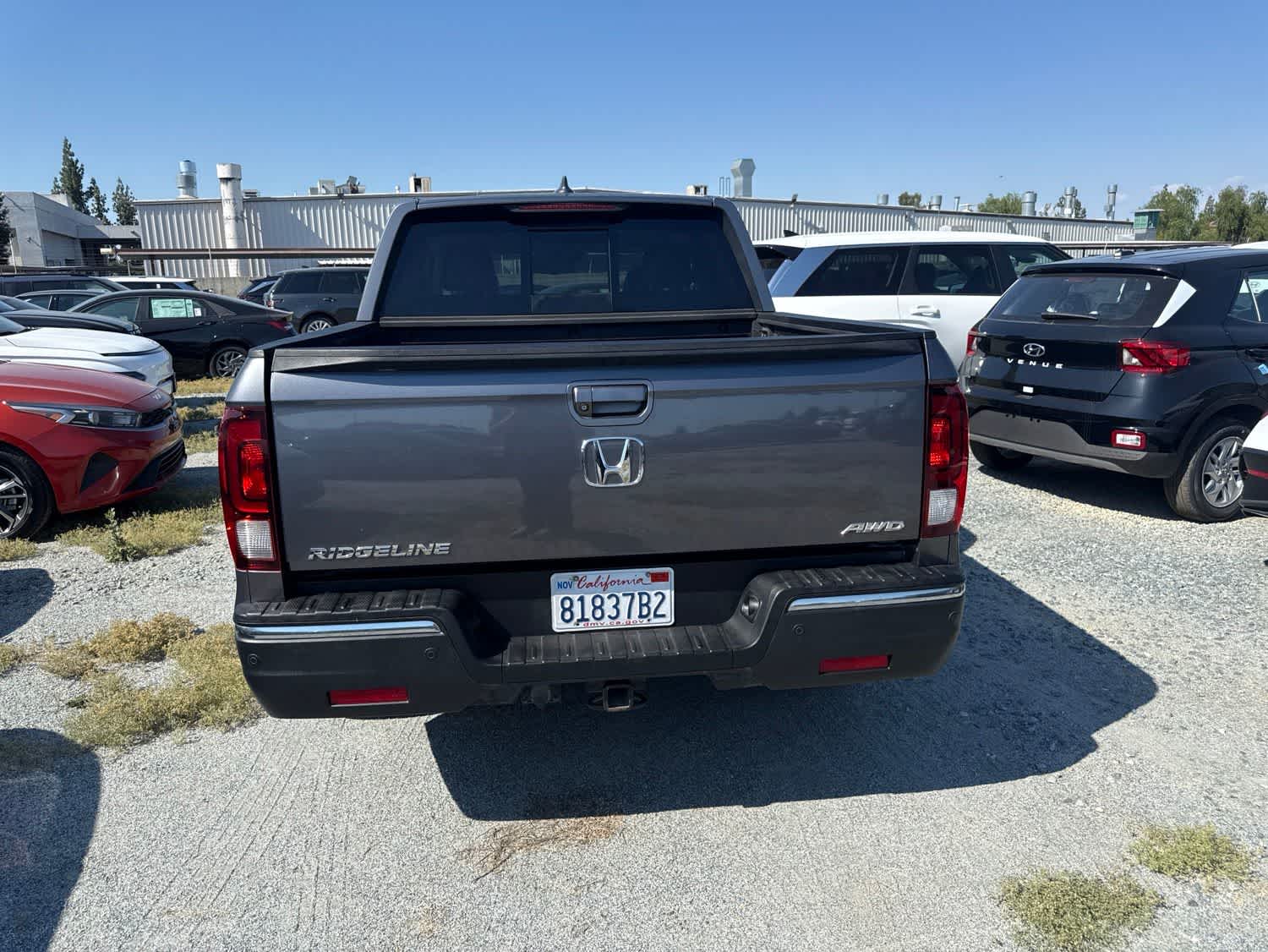 2017 Honda Ridgeline RTL-E AWD photo 5