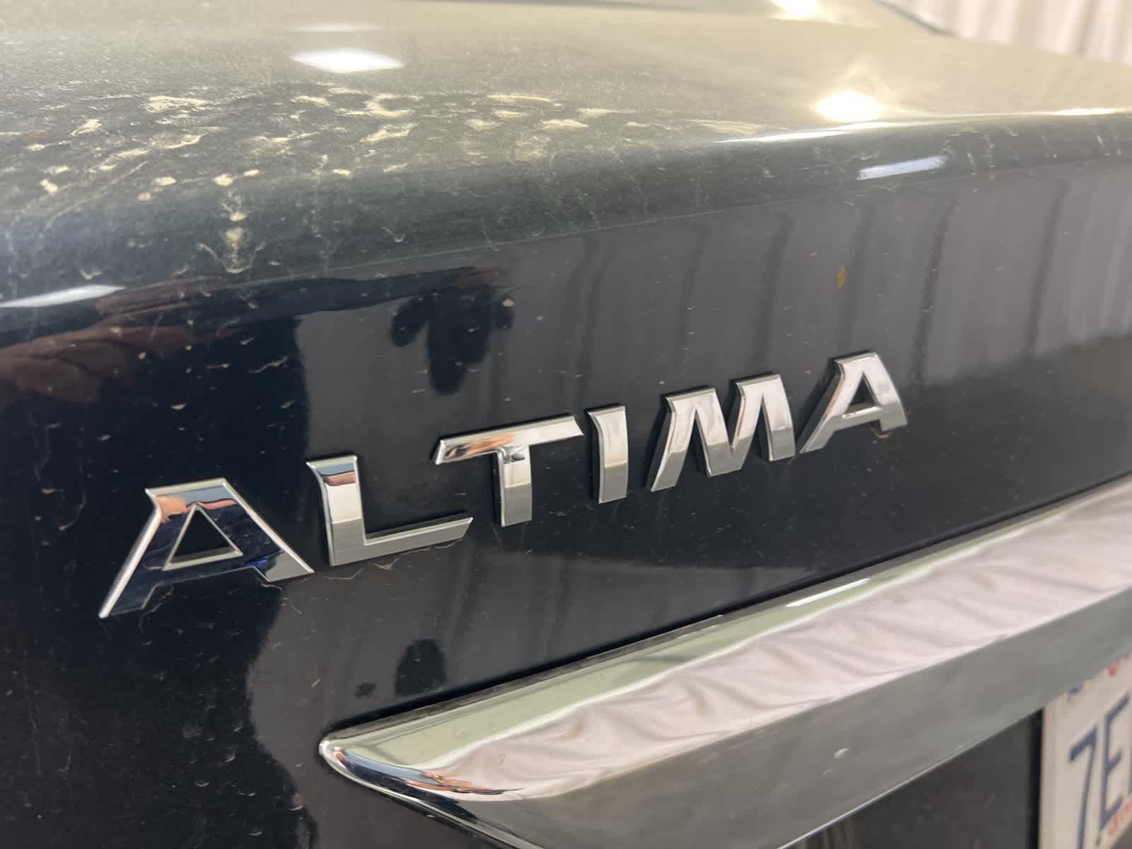 Thumbnail: 2014 Nissan Altima - 13
