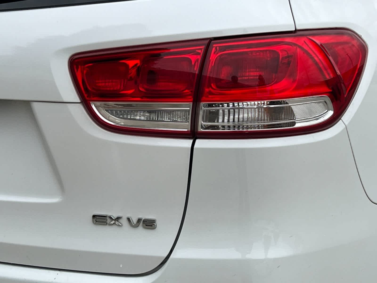 Thumbnail: 2016 Kia Sorento - 26