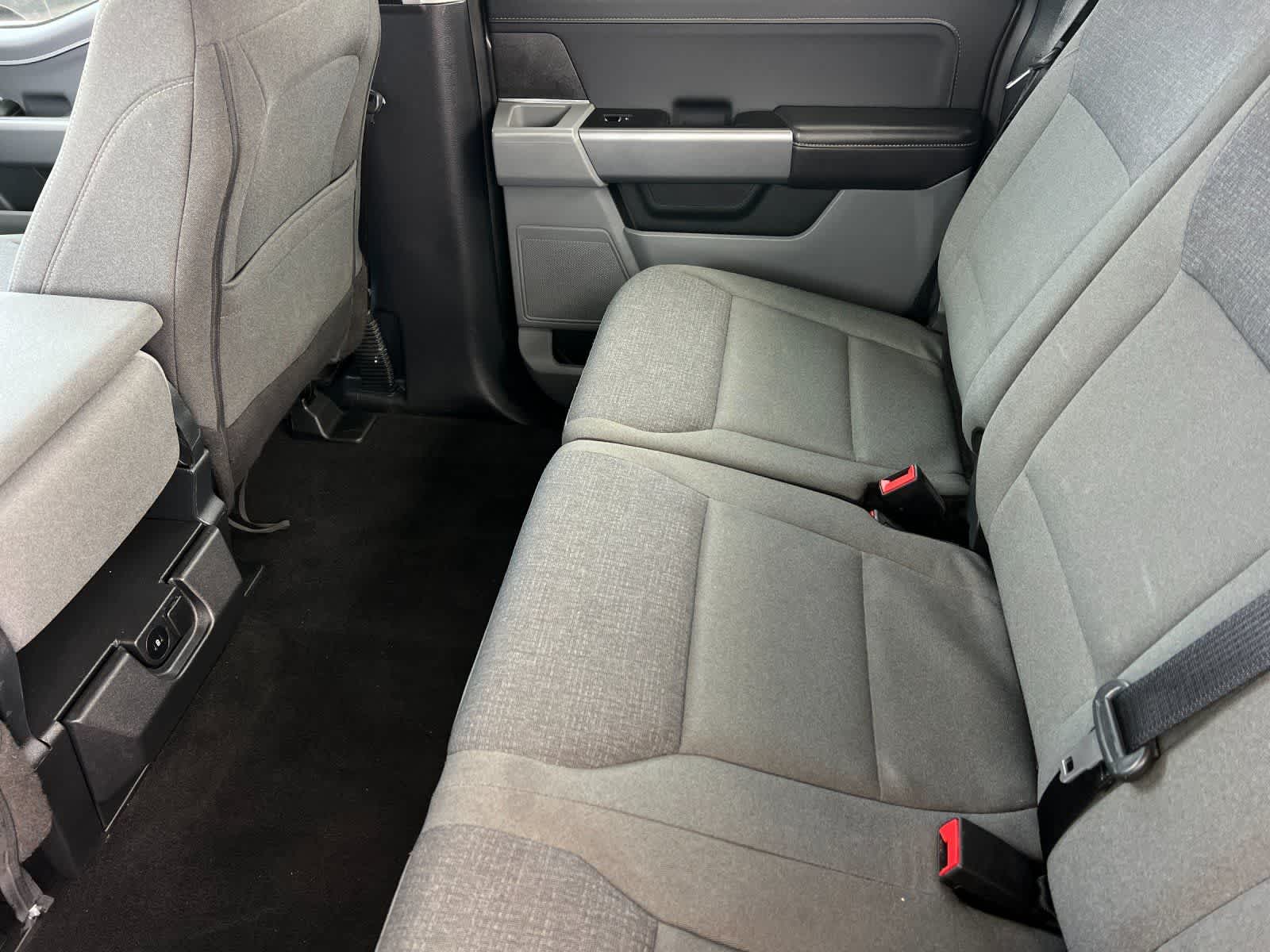 2025 Ford F-150 XLT photo 4