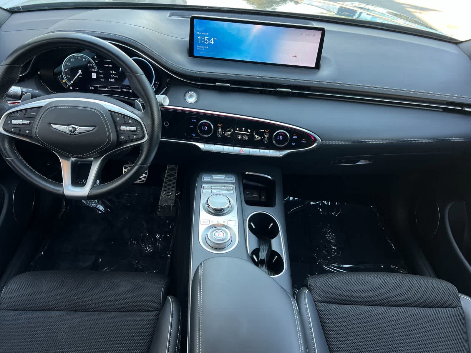 Thumbnail: 2023 Genesis GV70 - 4