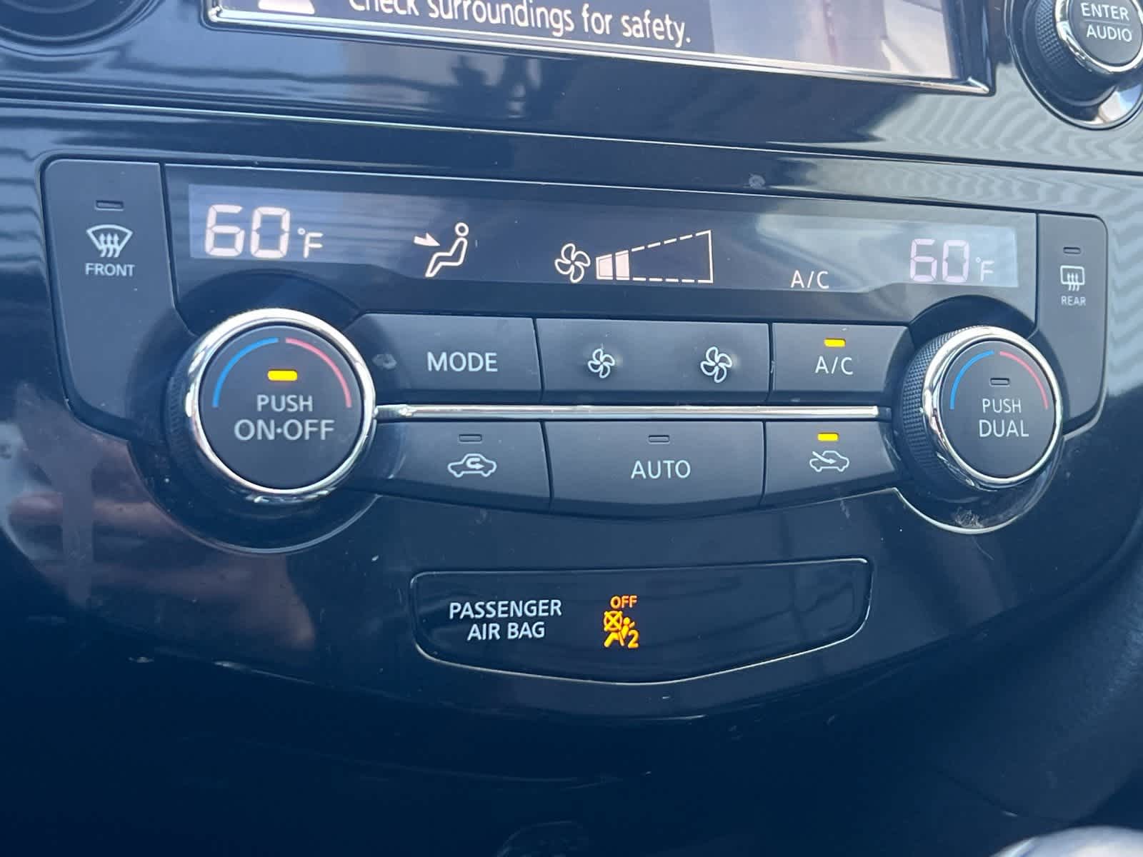 Thumbnail: 2016 Nissan Rogue - 21