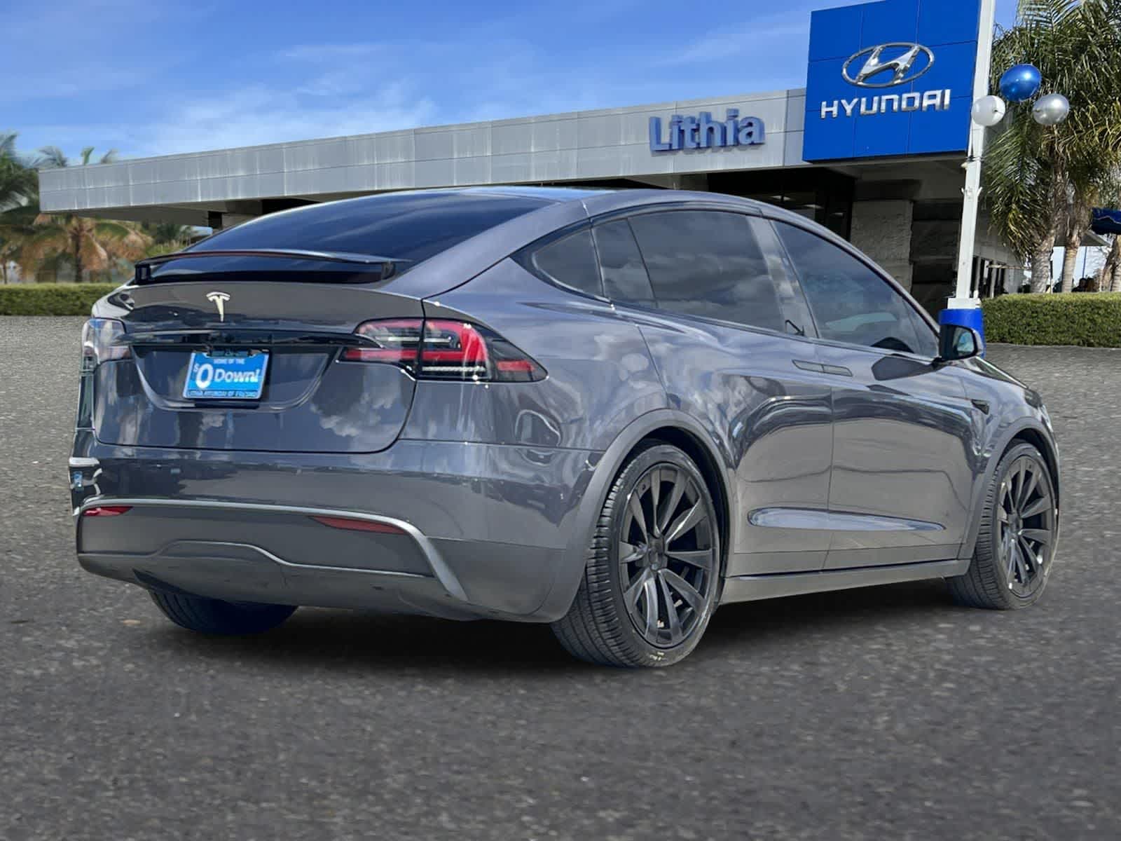 2023 Tesla Model X Base photo 2