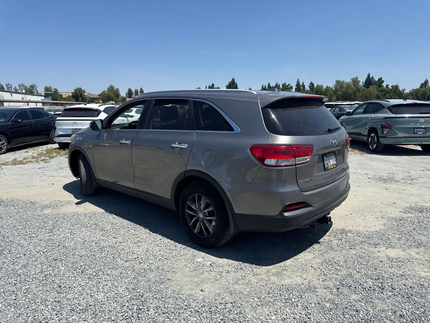 Thumbnail: 2017 Kia Sorento - 5