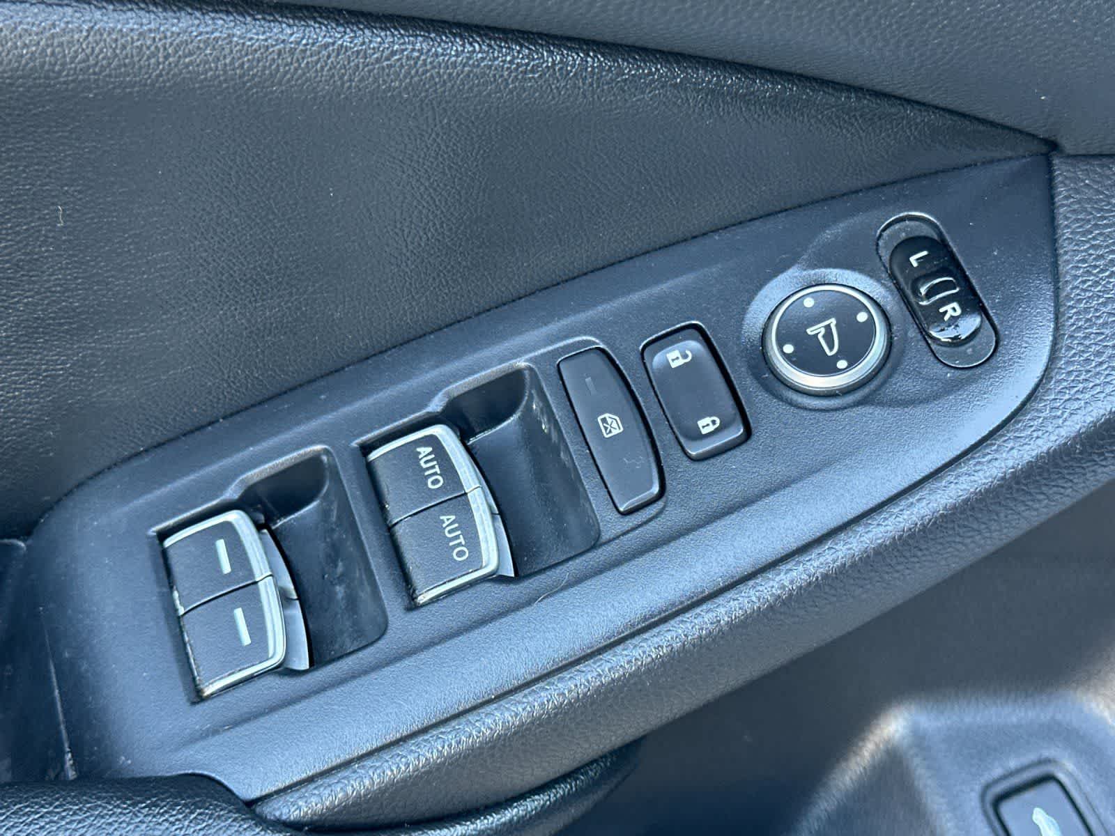 Thumbnail: 2019 Honda Accord - 13