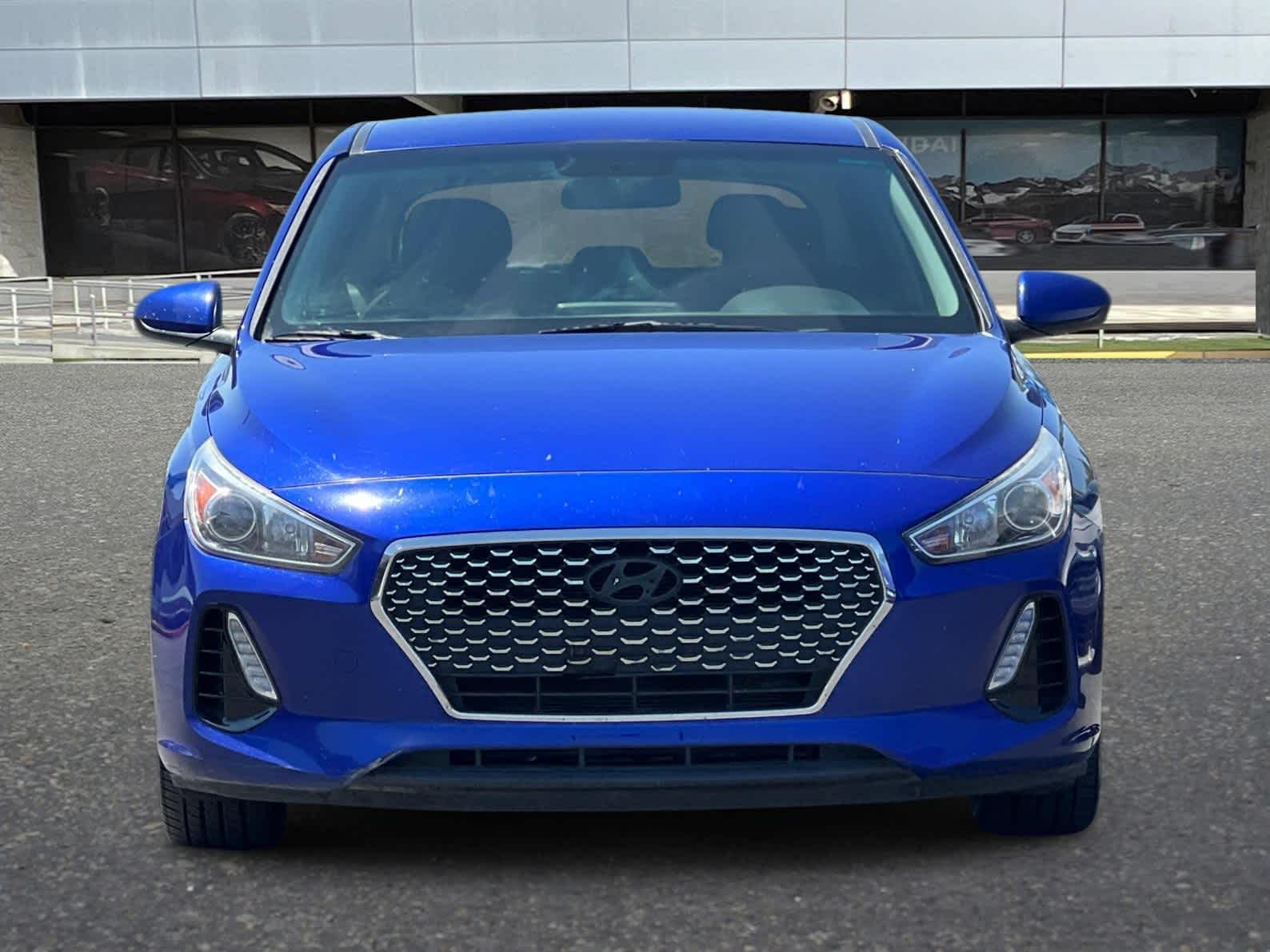 Thumbnail: 2019 Hyundai Elantra - 10