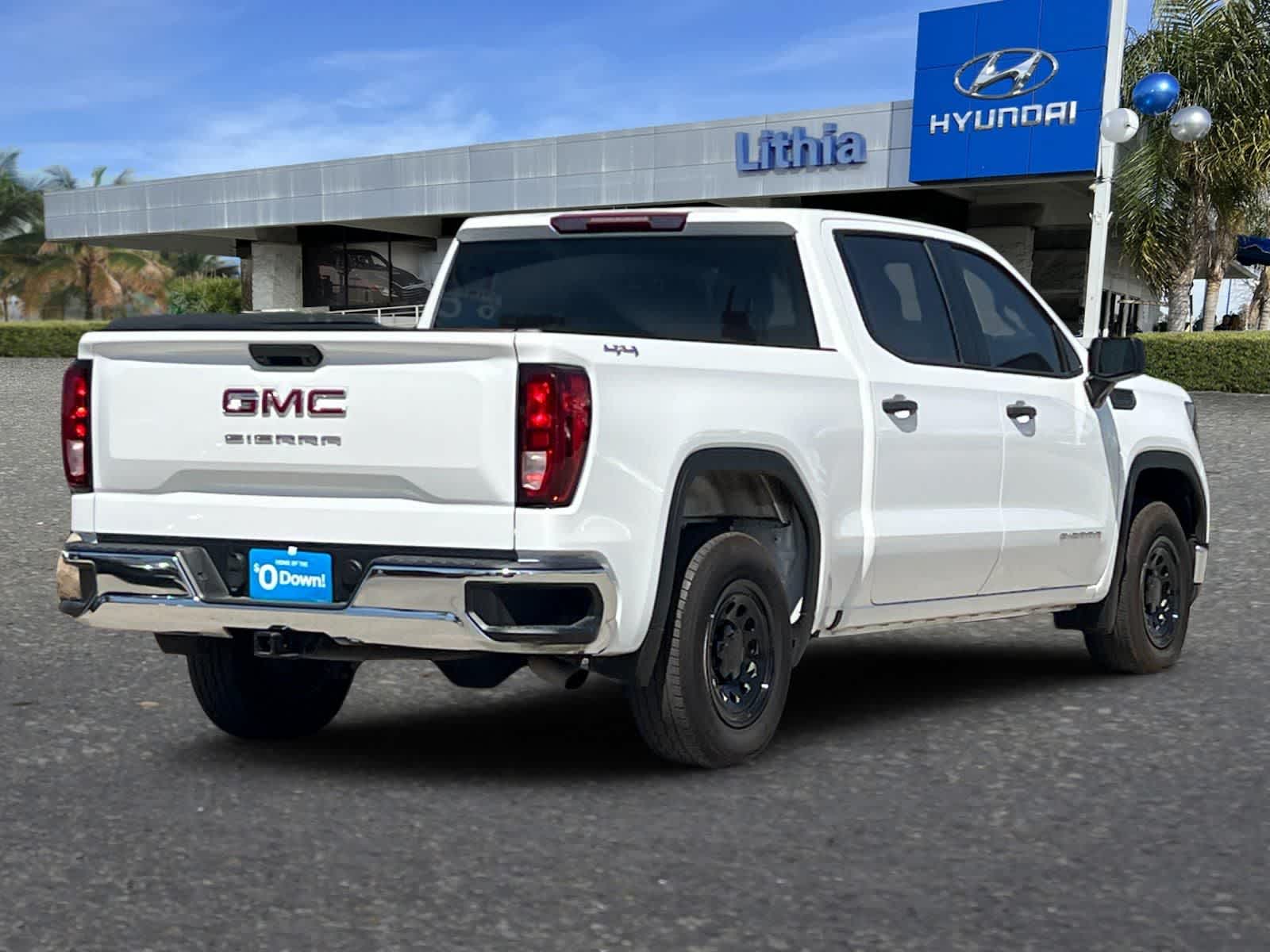 Thumbnail: 2024 GMC Sierra 1500 - 3