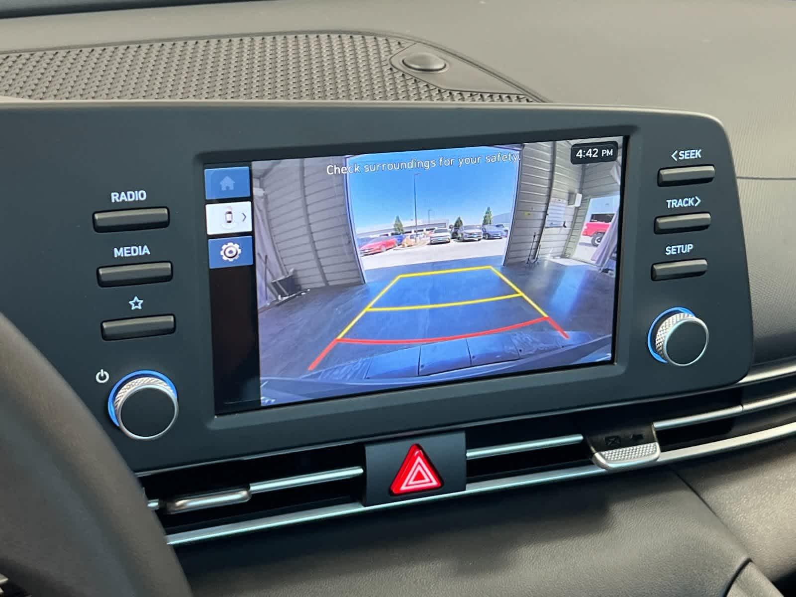 Thumbnail: 2025 Hyundai Elantra - 19