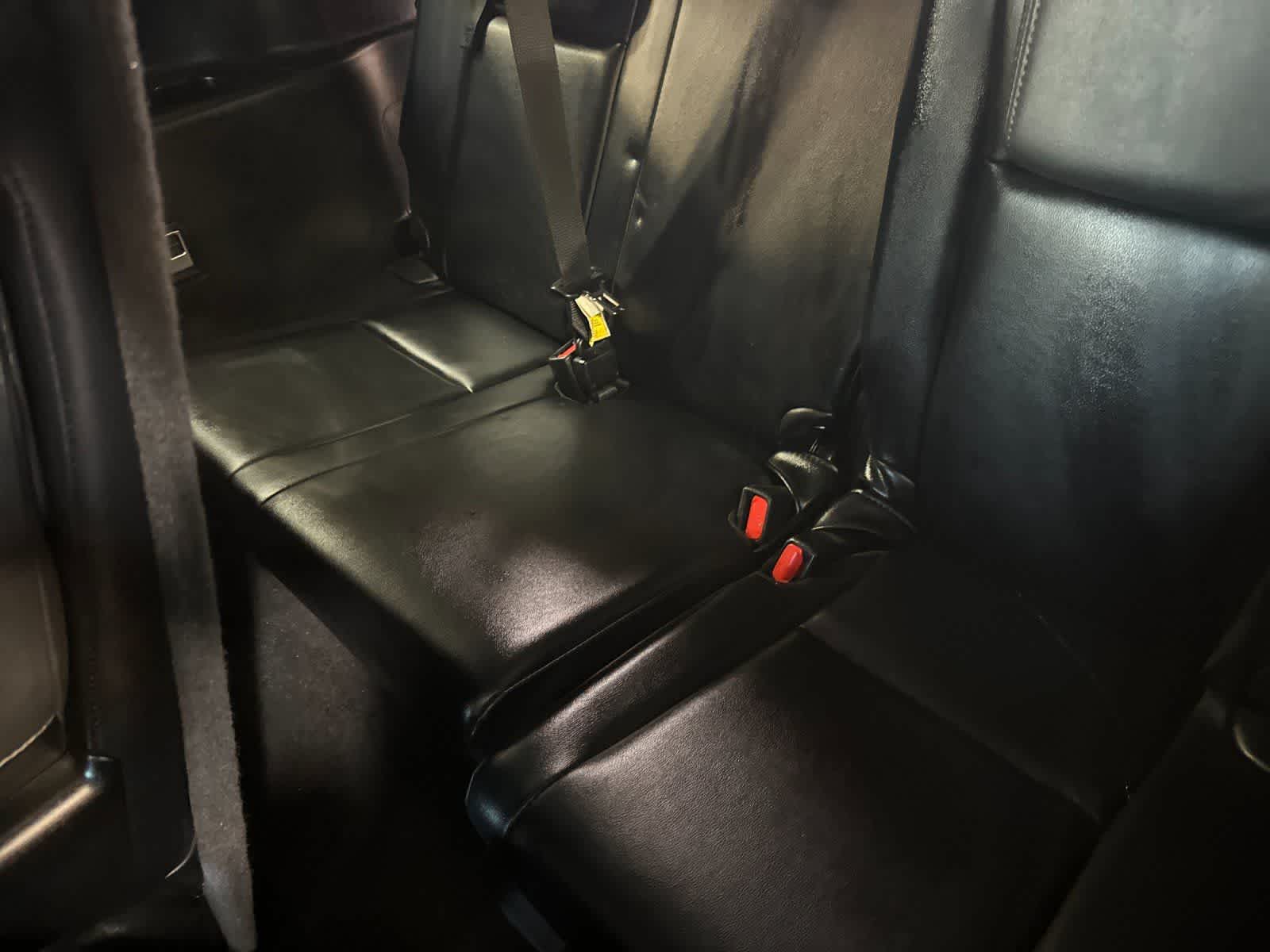 Thumbnail: 2016 Toyota Highlander - 16