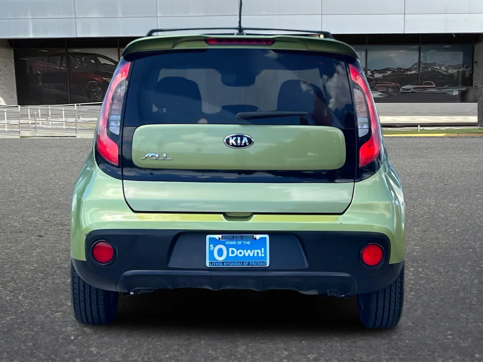 2017 Kia Soul photo 3