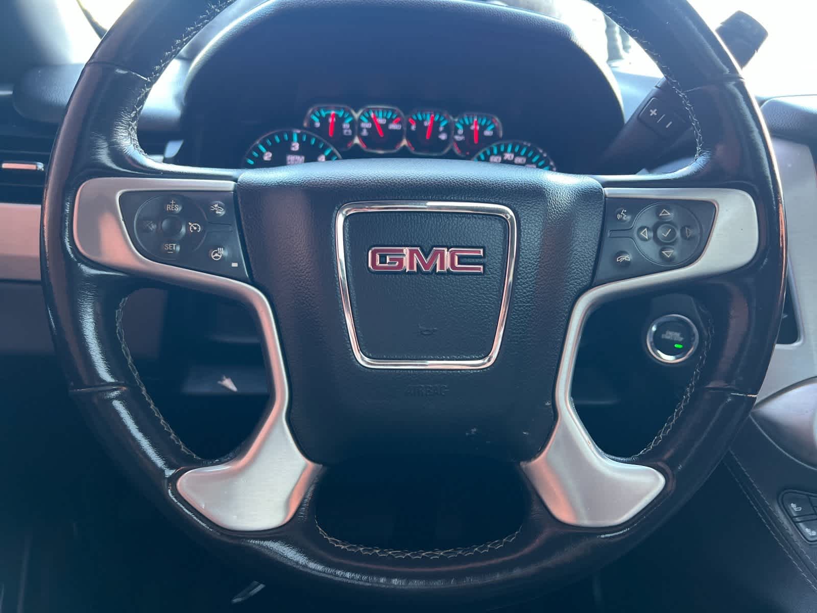 Thumbnail: 2020 GMC Yukon - 26