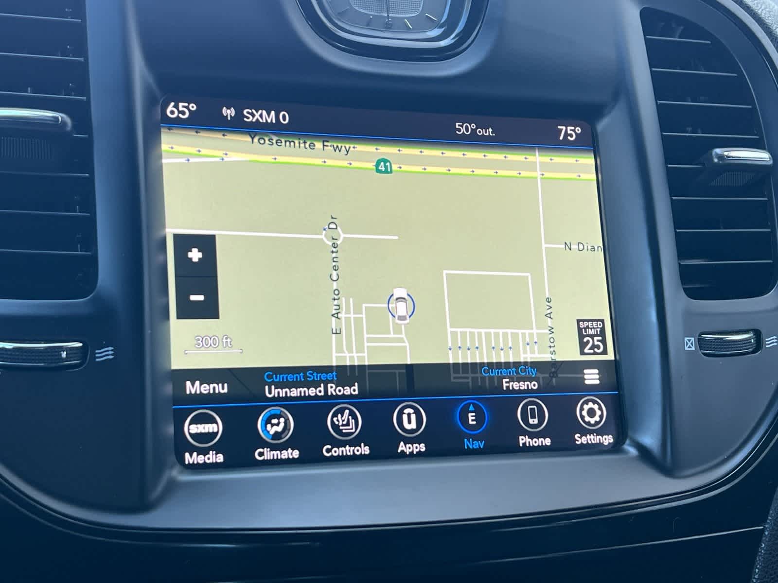 Thumbnail: 2021 Chrysler 300 - 19