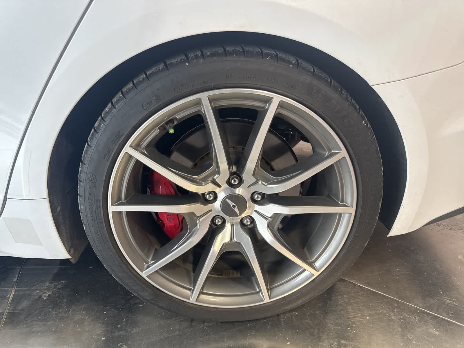 Thumbnail: 2019 Genesis G70 - 15