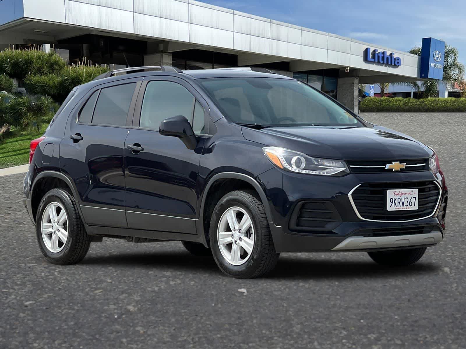 Thumbnail: 2021 Chevrolet Trax - 10