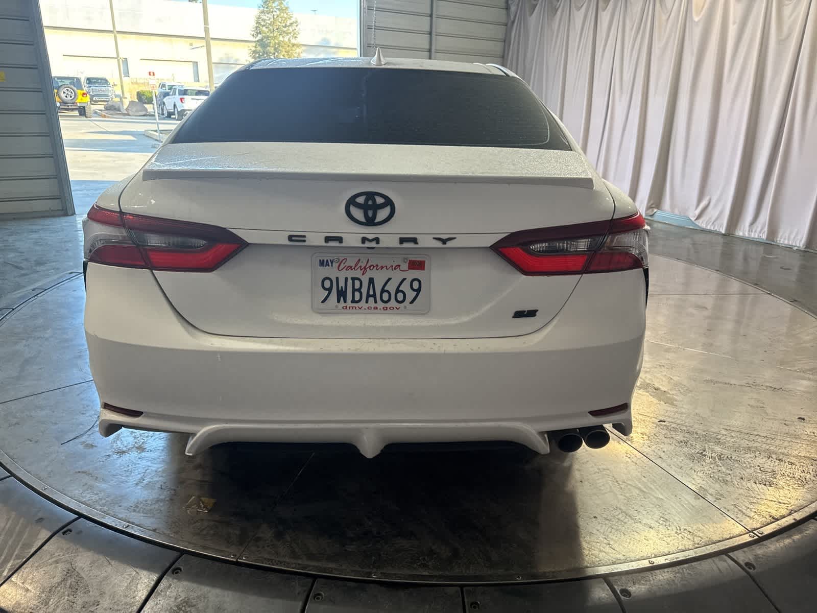 Thumbnail: 2025 Toyota Camry - 6