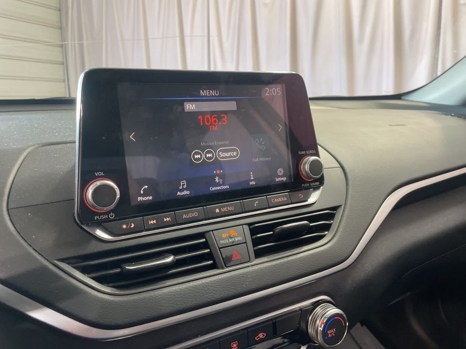 Thumbnail: 2022 Nissan Altima - 22