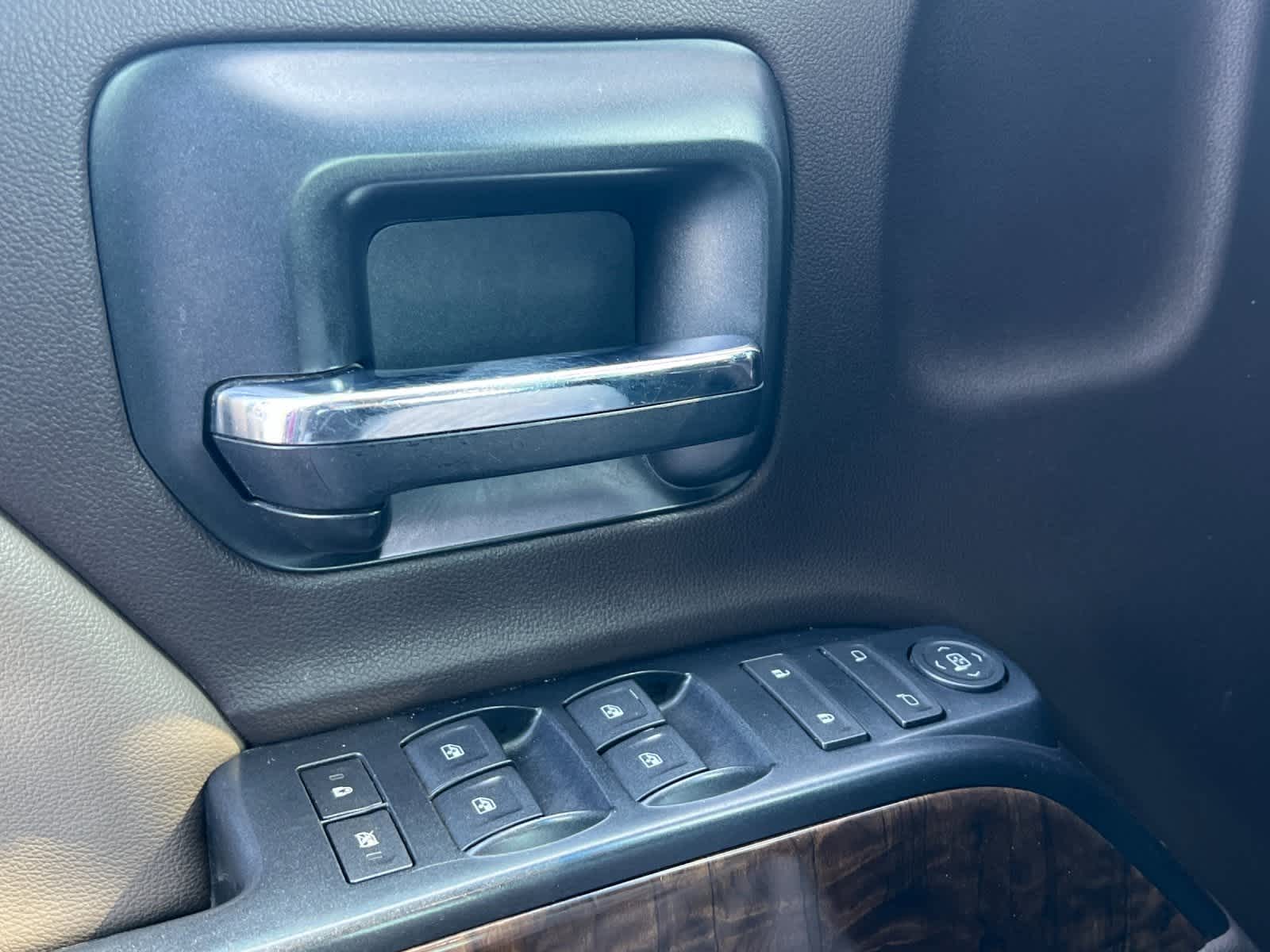 Thumbnail: 2014 Chevrolet Silverado 1500 - 12