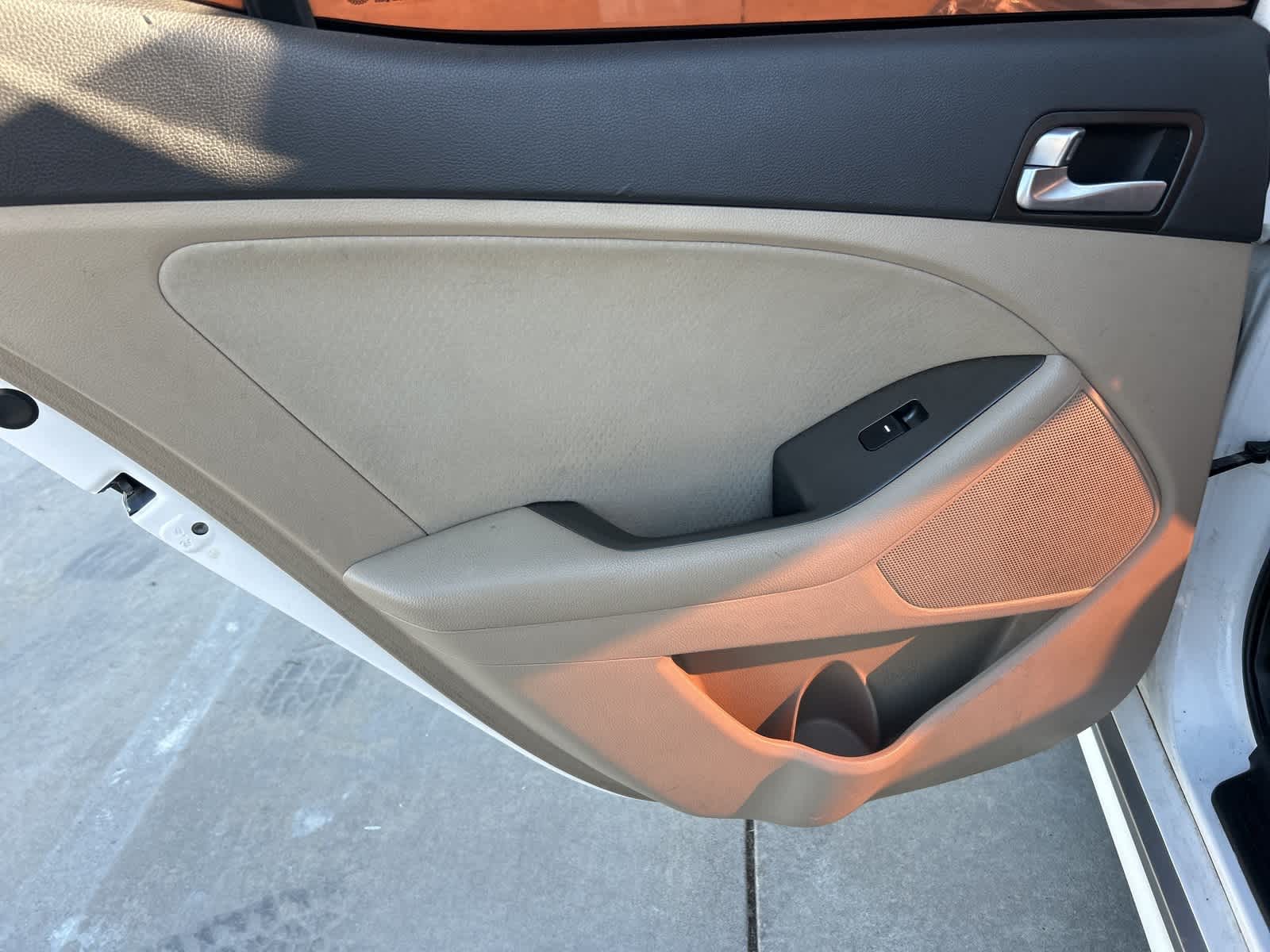 Thumbnail: 2015 Kia Optima - 19