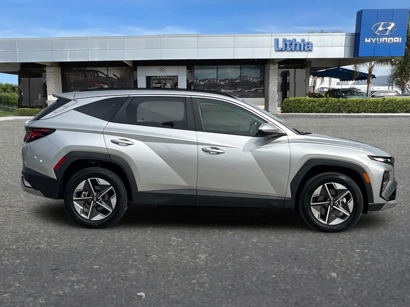 Thumbnail: 2025 Hyundai Tucson - 9