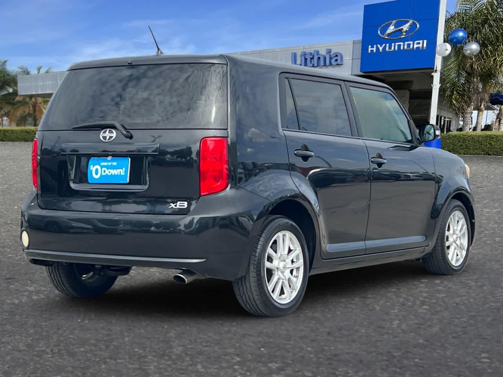 2008 Scion xB Base photo 2