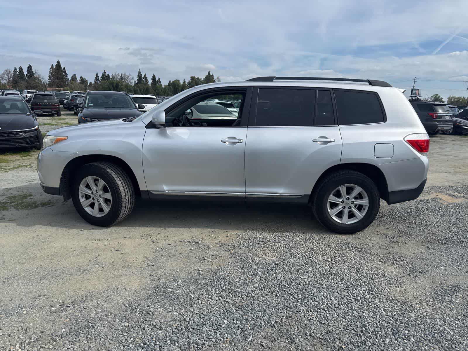 Thumbnail: 2013 Toyota Highlander - 8