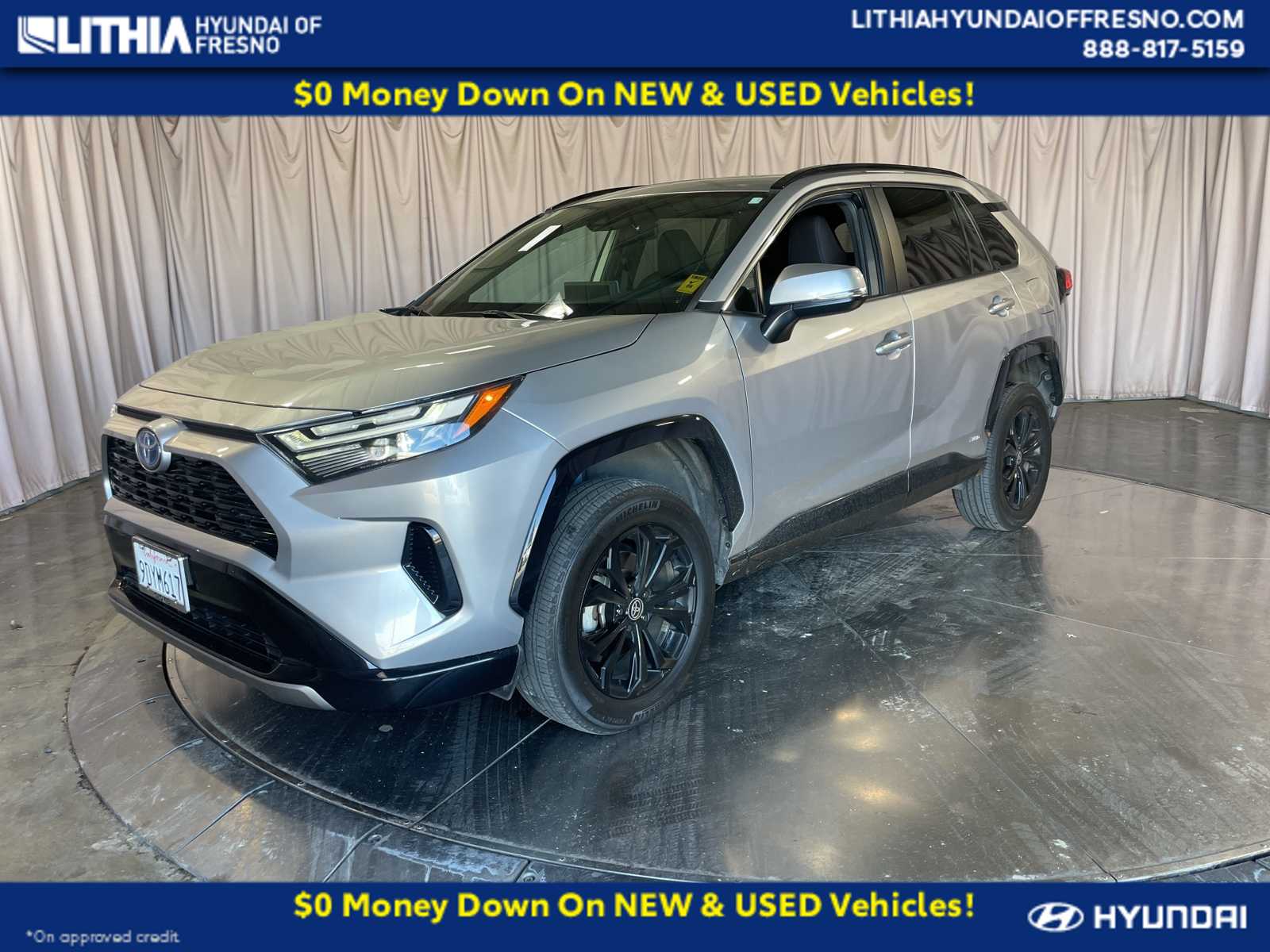 Thumbnail: 2022 Toyota RAV4 - 1