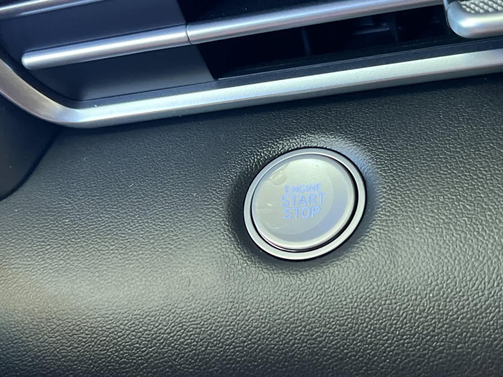 Thumbnail: 2025 Hyundai Elantra - 22