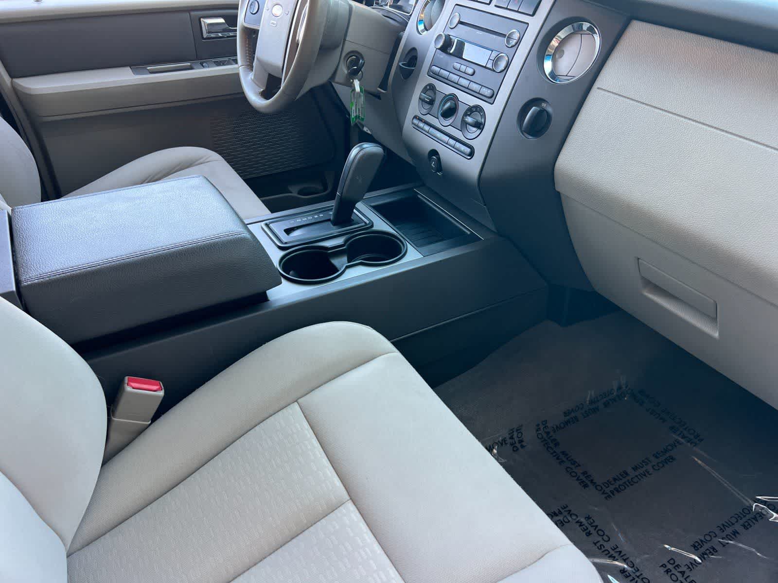 Thumbnail: 2011 Ford Expedition - 19