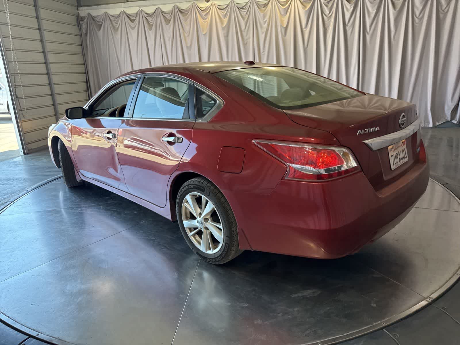 Thumbnail: 2013 Nissan Altima - 7