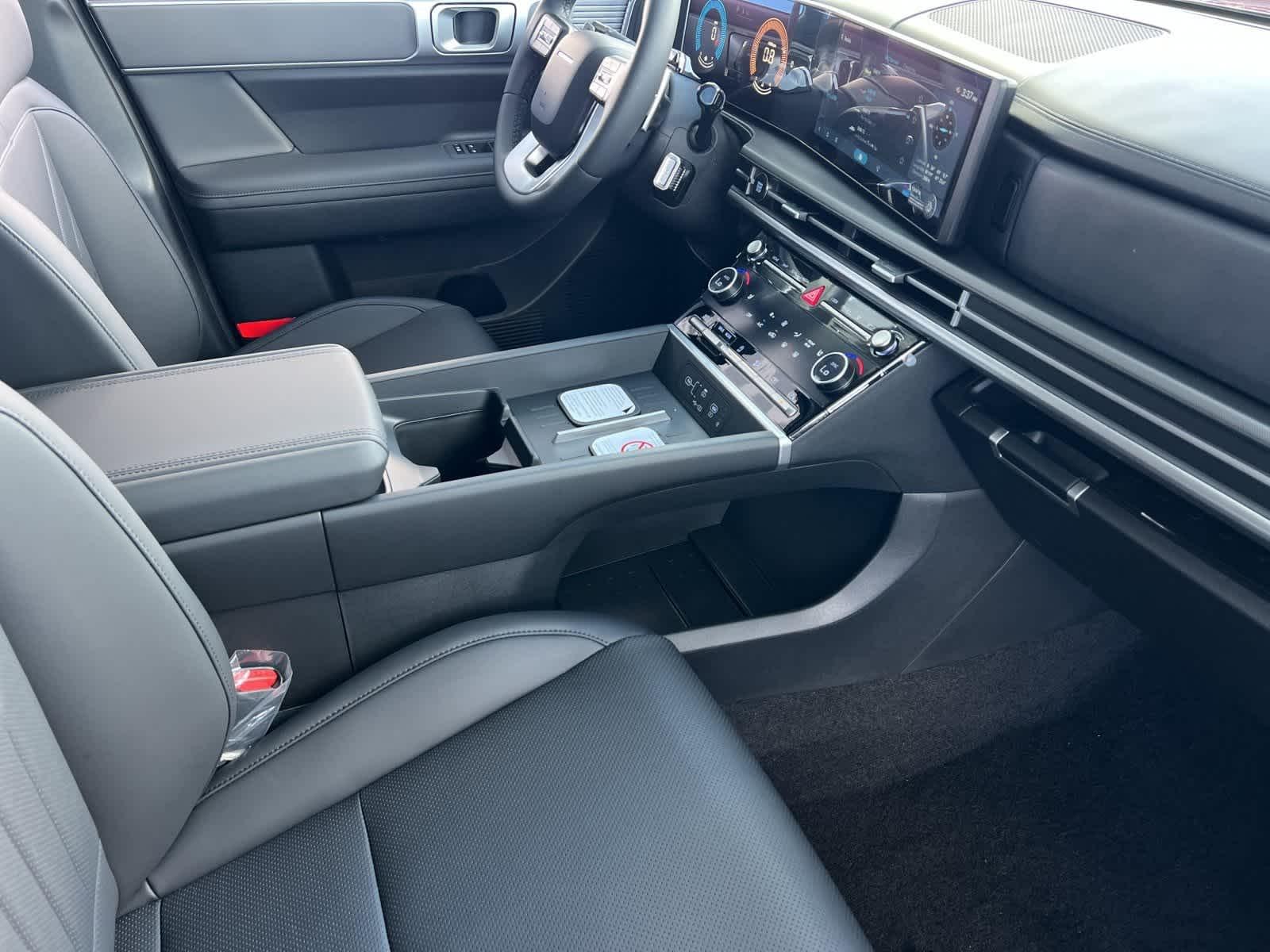 Thumbnail: 2026 Hyundai Santa Fe - 15