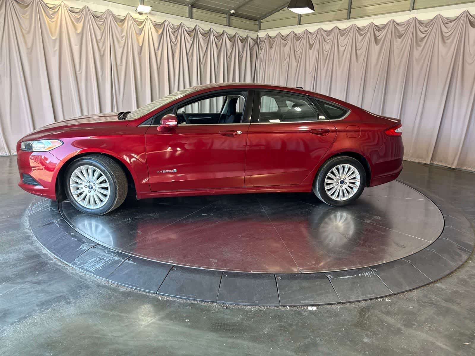 Thumbnail: 2013 Ford Fusion - 8
