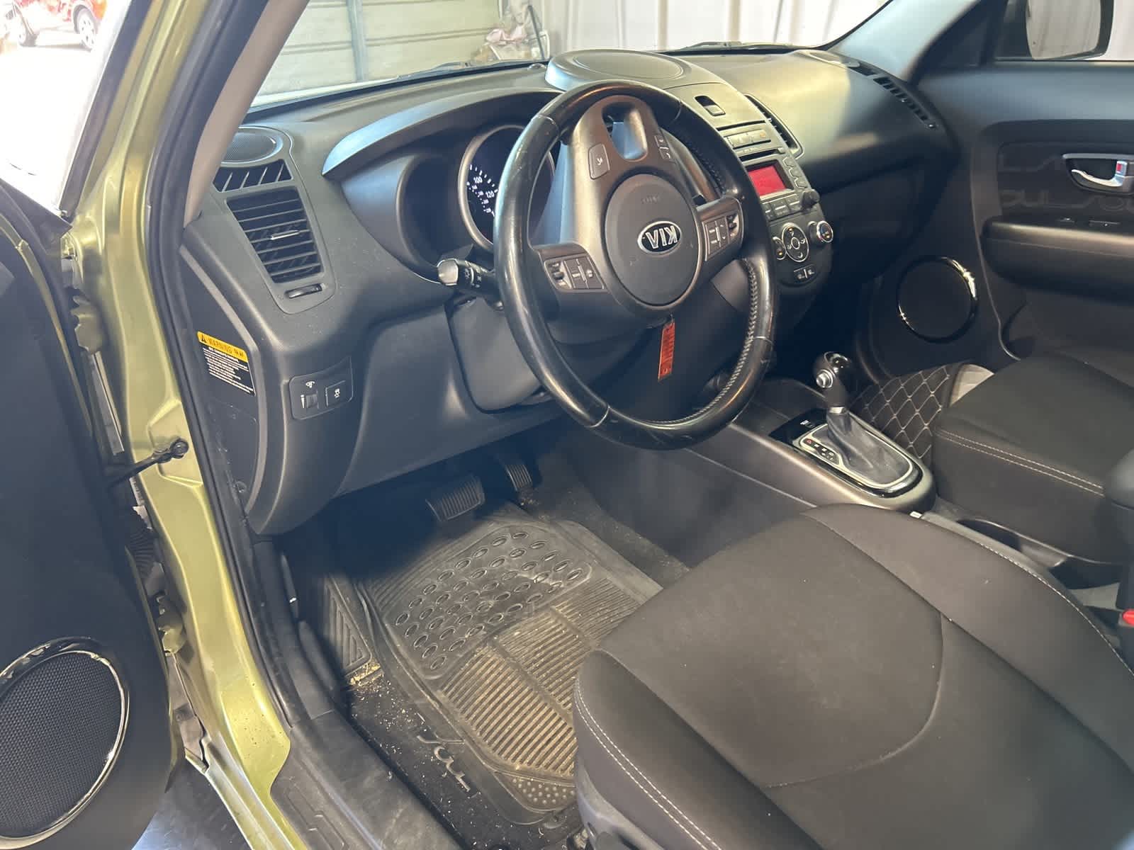 Thumbnail: 2013 Kia Soul - 23