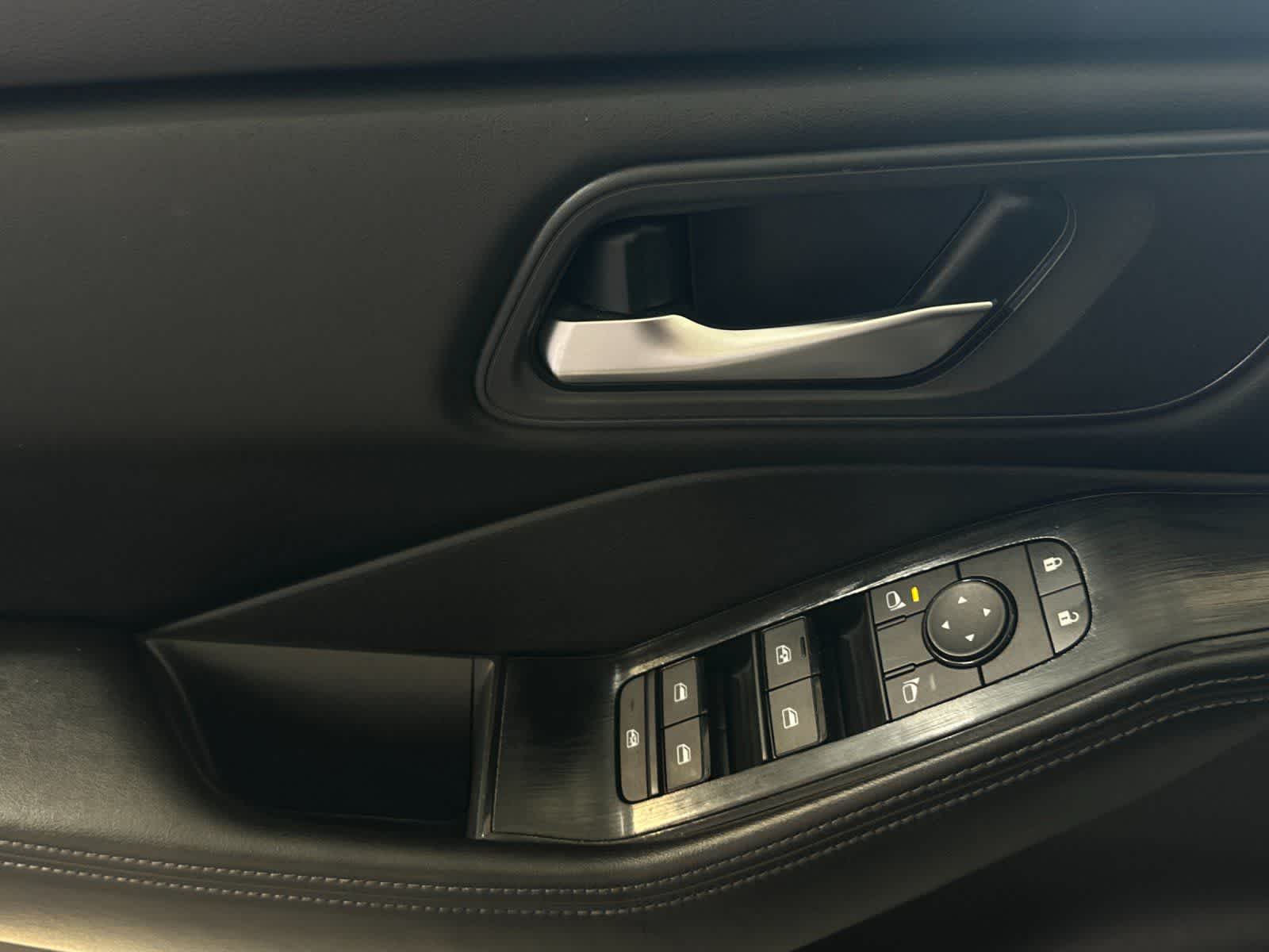 Thumbnail: 2024 Nissan Rogue - 12