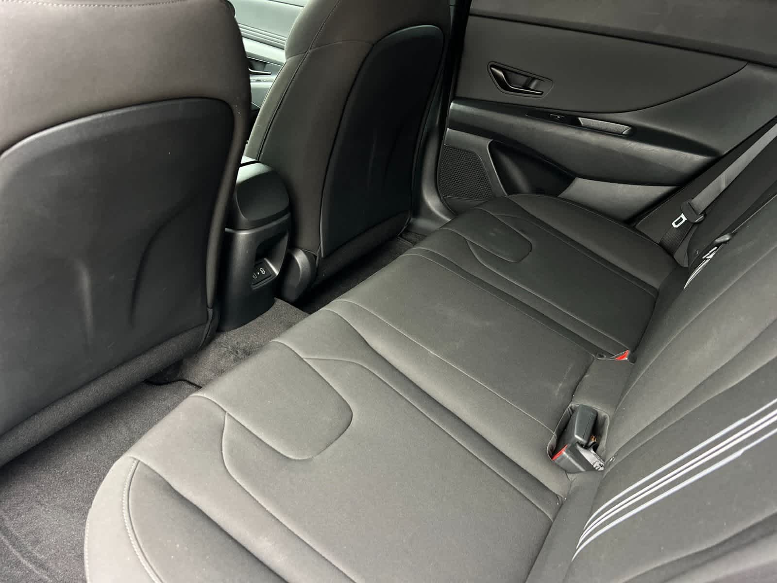 Thumbnail: 2025 Hyundai Elantra - 4