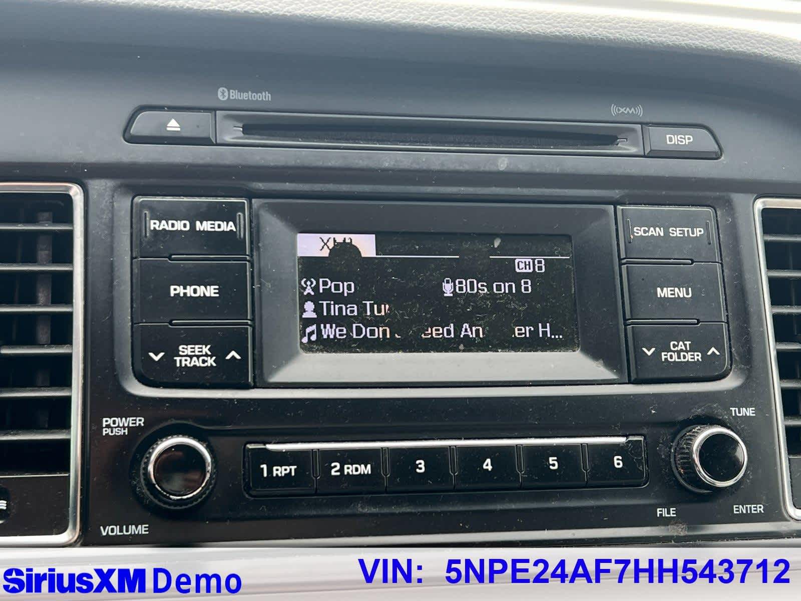 2017 Hyundai Sonata Base 26