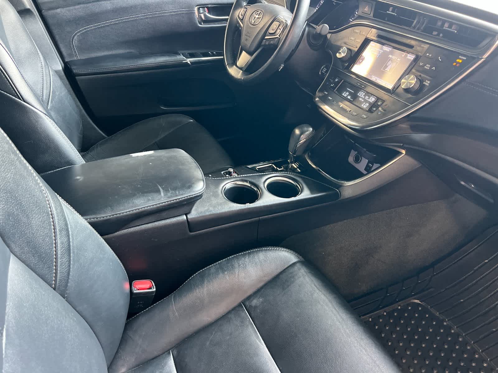 Thumbnail: 2018 Toyota Avalon - 15