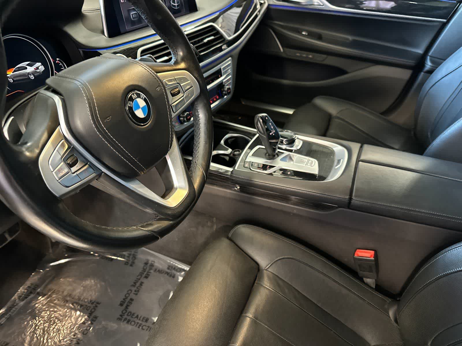 Thumbnail: 2019 BMW 7 Series - 11