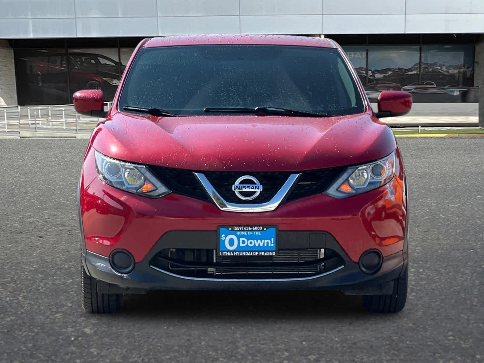 Thumbnail: 2018 Nissan Rogue Sport - 10