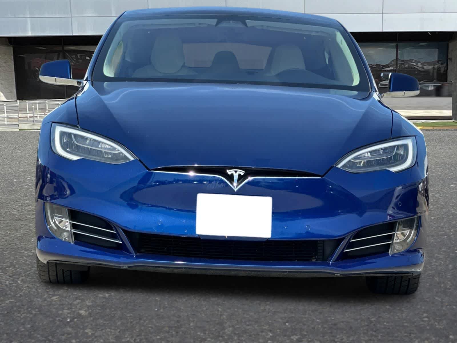 Thumbnail: 2018 Tesla Model S - 10