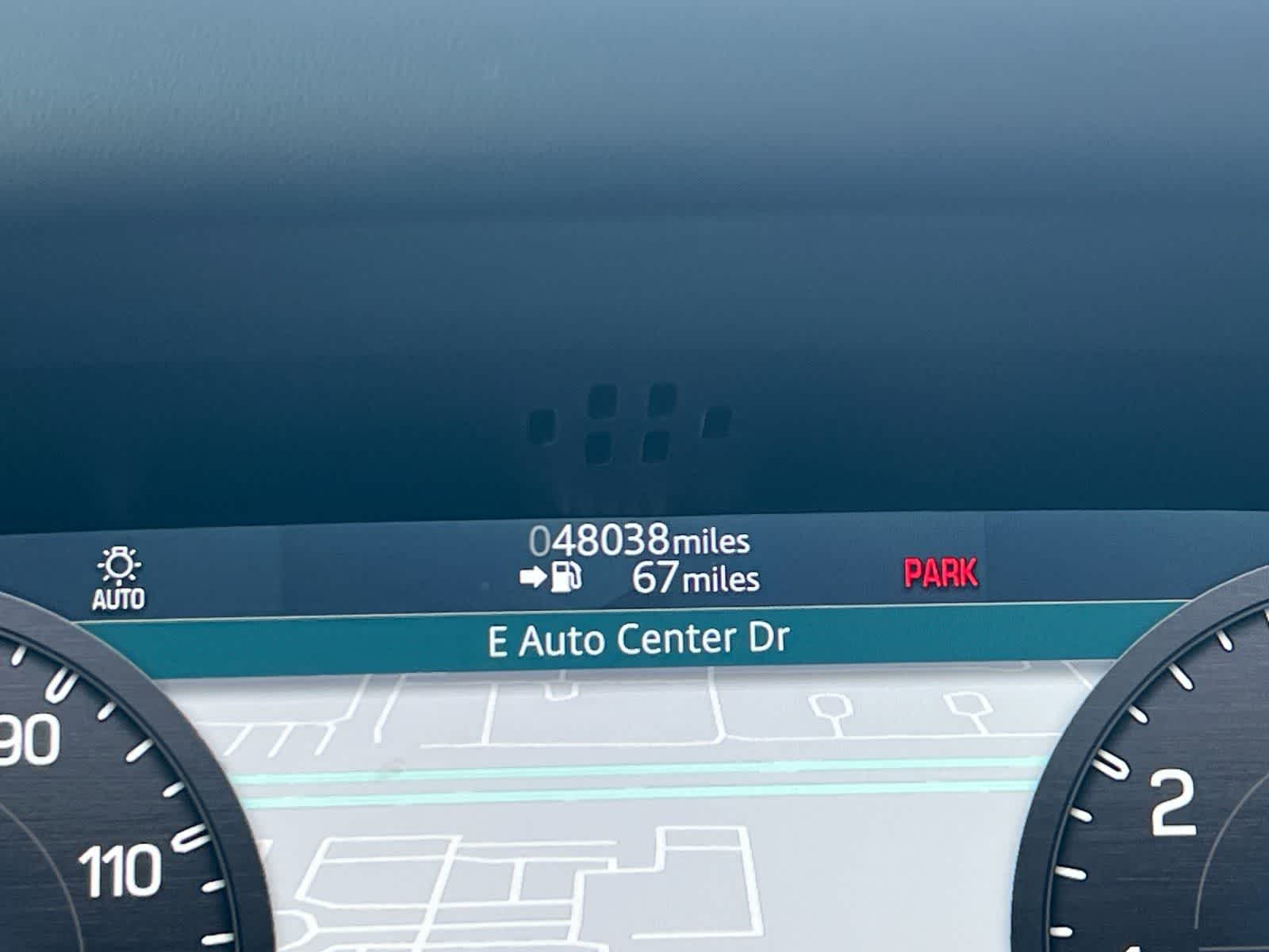 Thumbnail: 2020 Land Rover Defender - 28