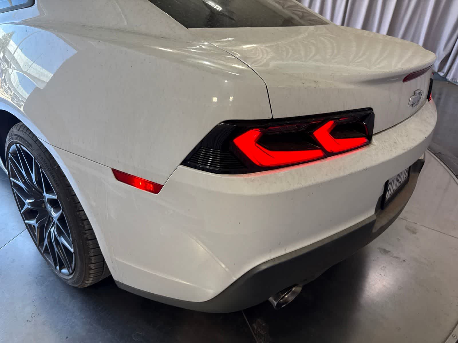 Thumbnail: 2014 Chevrolet Camaro - 11