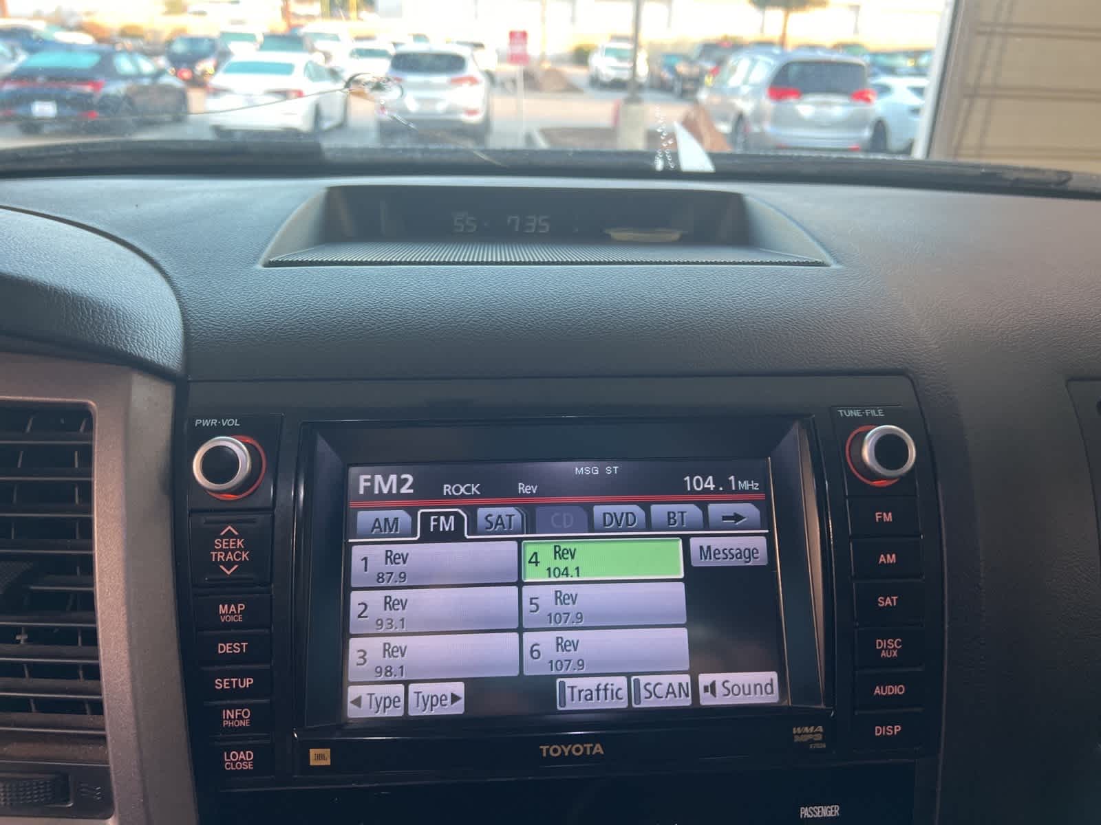 Thumbnail: 2011 Toyota Tundra - 23