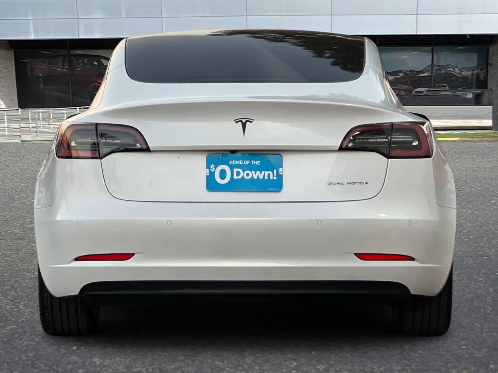 Thumbnail: 2022 Tesla Model 3 - 7